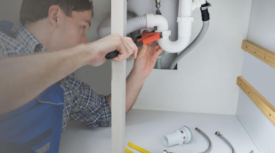 Professional Water heater repair in Goetzville, MI
